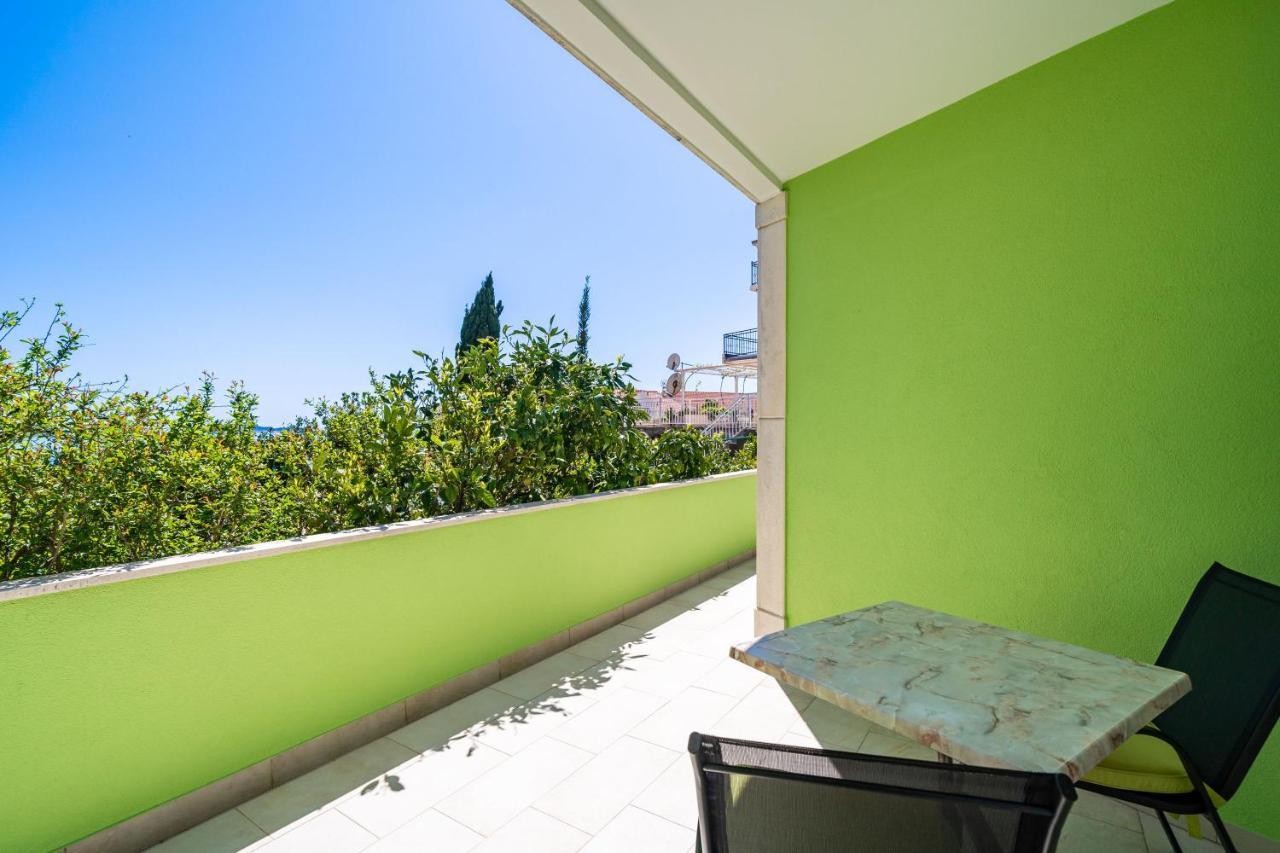 Green Paradise Mlini Exterior photo